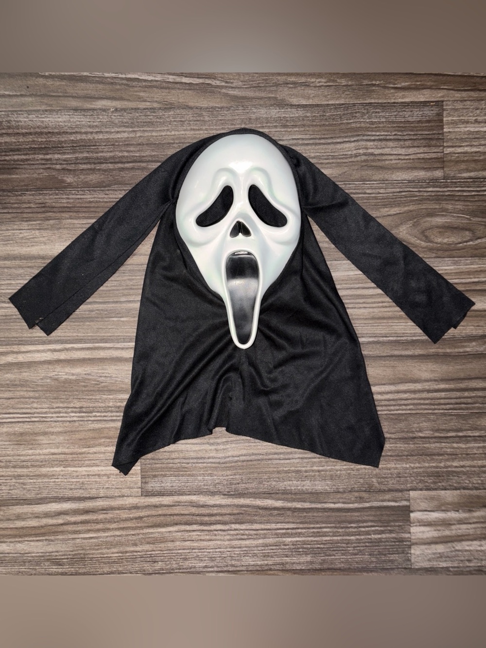 Scream Mask Ghost Face 9206S Easter Unlimited NO Glow 2014 Collectible EUC